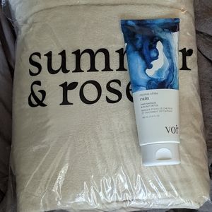 Summer & Rose Light Beige plush robe